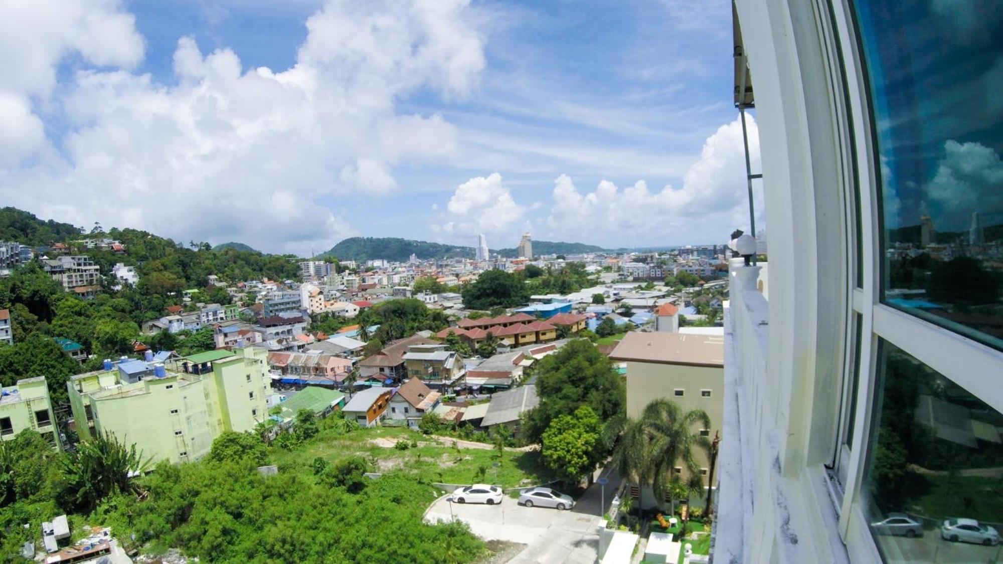 Narongek Residence View & Pool Villa Patong Exterior photo